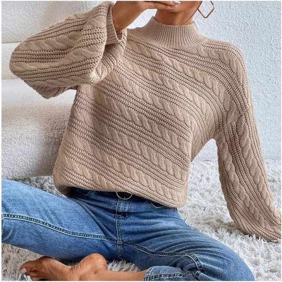 Cozy Chunky Knit Oversized Sweater Top - Picture 4 of 6